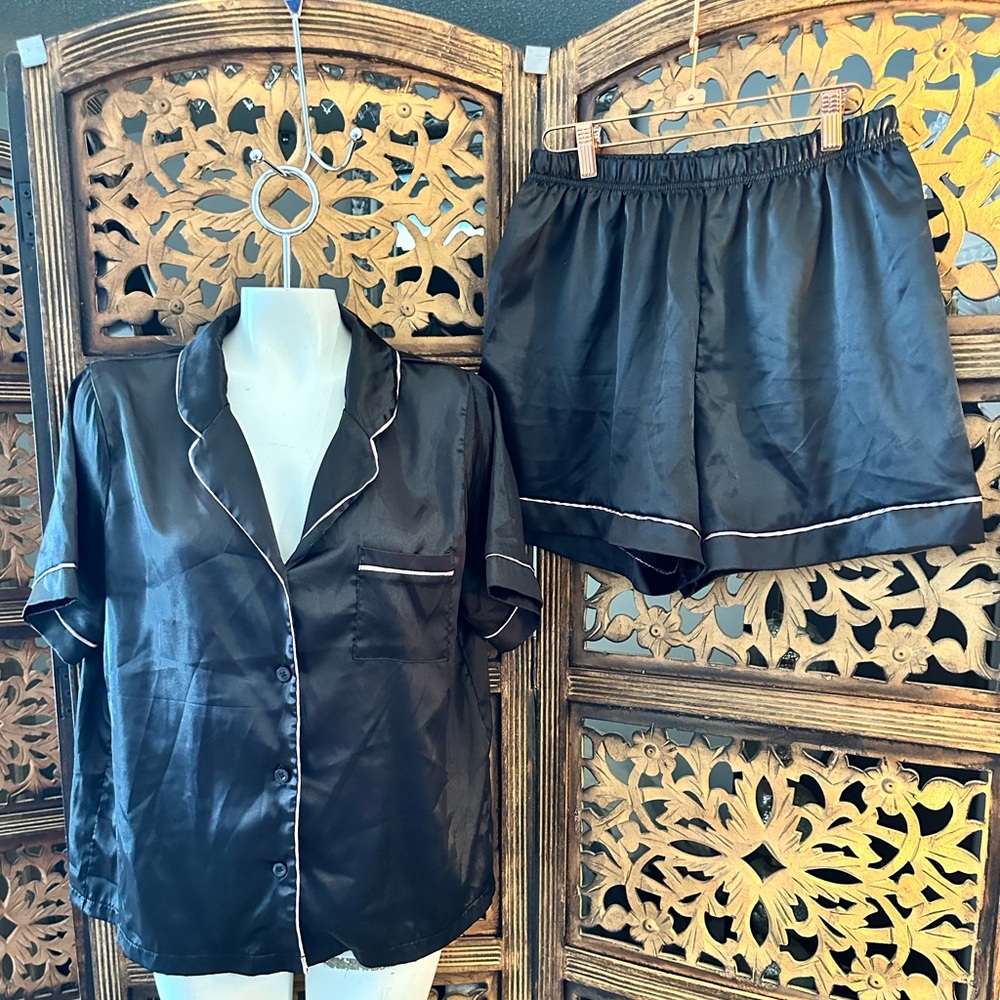 Spoiled Angel Black & Pink Silky Satiny Short Sleeve Top & Shorts Pajama Set.